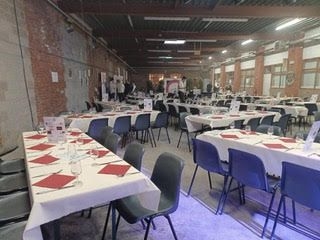 La salle du restaurant SAROLEA est fin prête